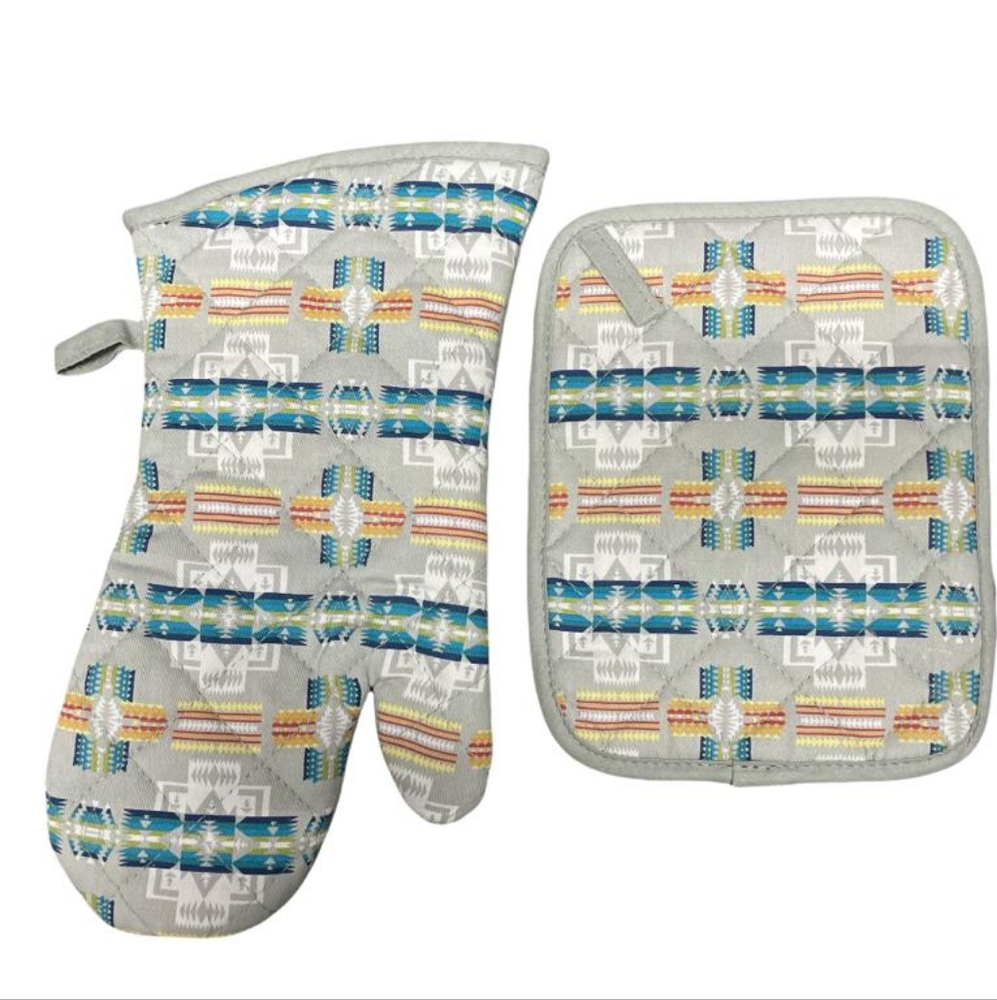 Oven mitt with Pot holder